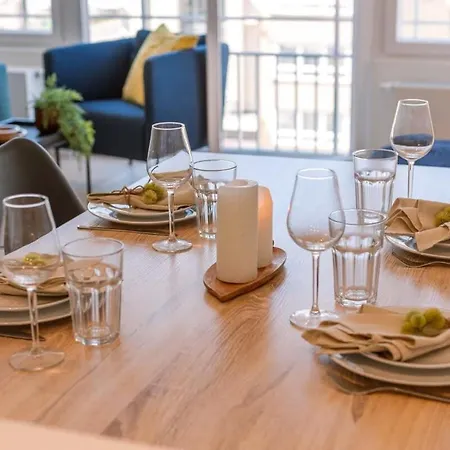 Huswell - Lovely With Lateral Sea View And Parking Appartement *