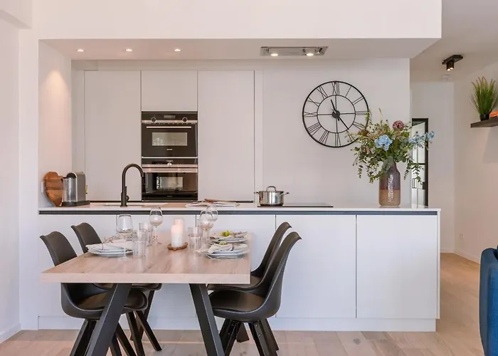 Huswell - Lovely With Lateral Sea View And Parking Appartement *