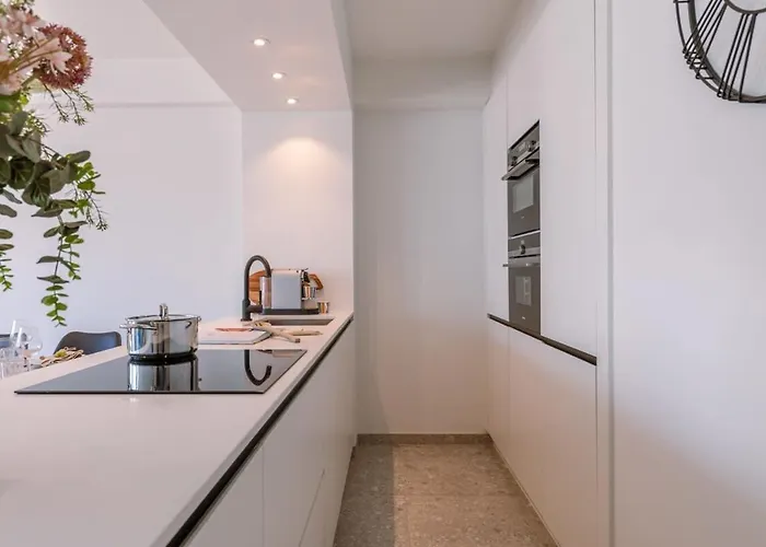 Apartment Huswell - Lovely With Lateral Sea View And Parking Ostend